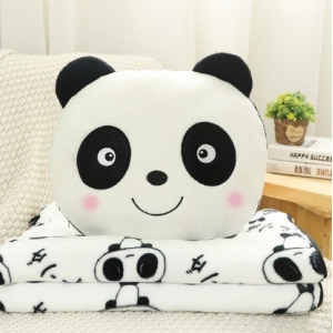 Szczęśliwa panda pluszowa z kocykiem Panda pluszowa Zwierzę pluszowe Przedział wiekowy: > 3 lat